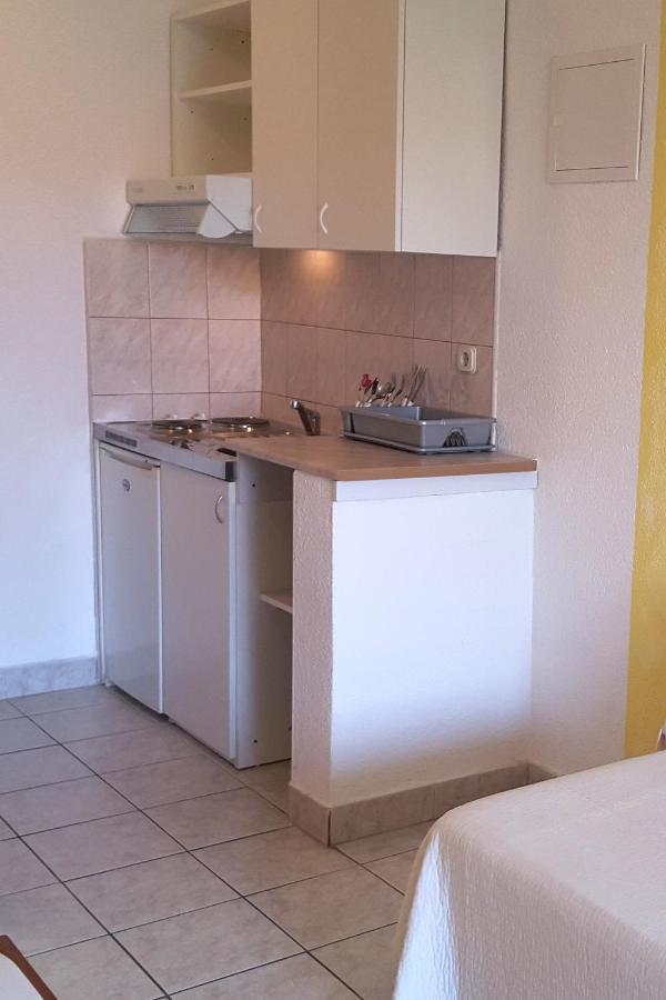 Apartments With A Parking Space Gradac, Makarska - 11332 Градац Экстерьер фото