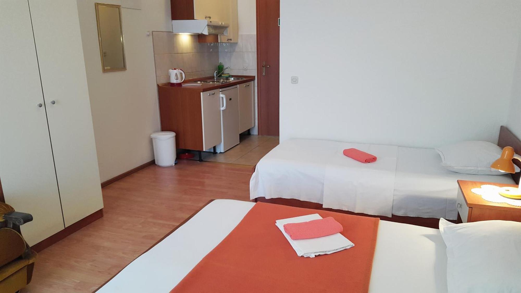 Apartments With A Parking Space Gradac, Makarska - 11332 Градац Экстерьер фото